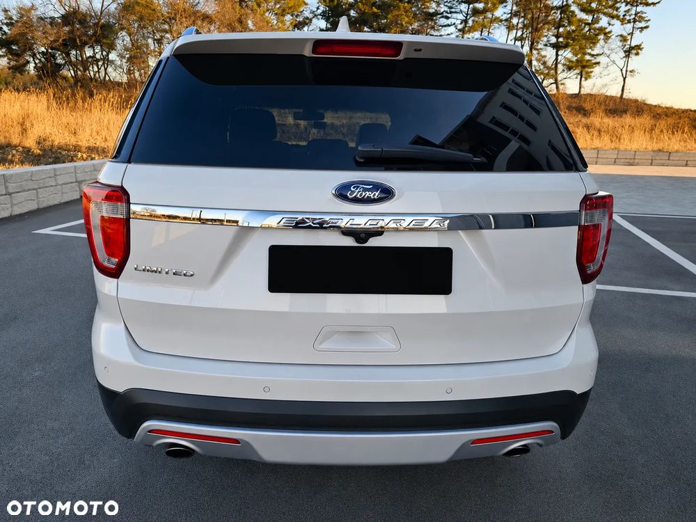 Ford Explorer - 5