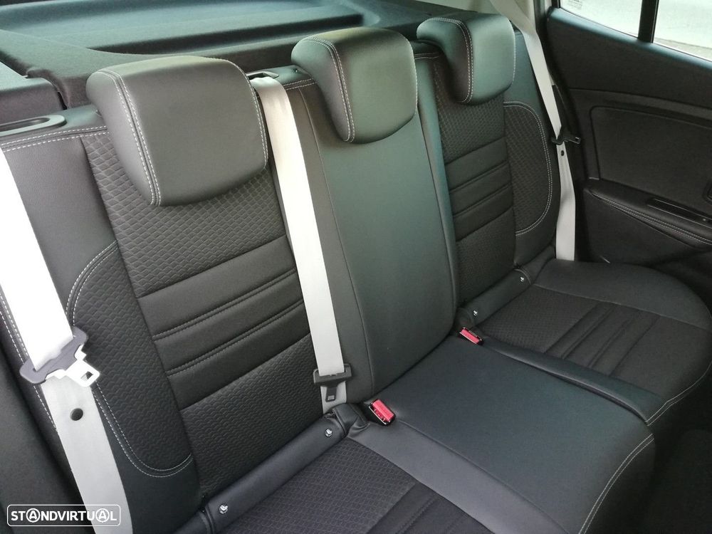 Renault Mégane 1.5 dCi Bose Edition SS - 17