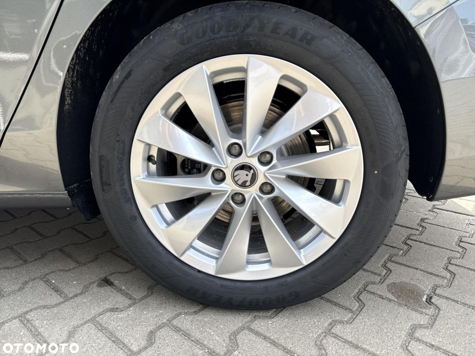 Skoda Superb 1.5 TSI Plug-in Hybrid Edition 130 DSG - 9