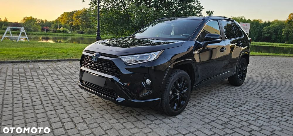 Toyota RAV4 2.5 Hybrid Black Edition by JBL 4x4 - 3