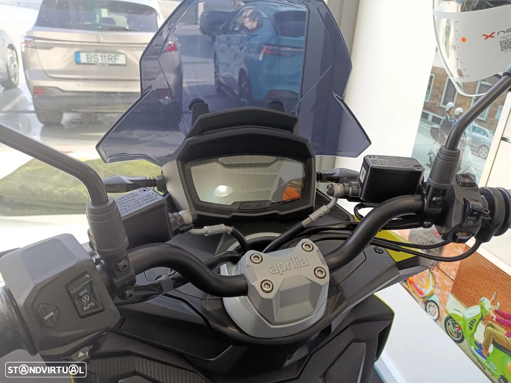 Aprilia SR GT 125 Sport - 5