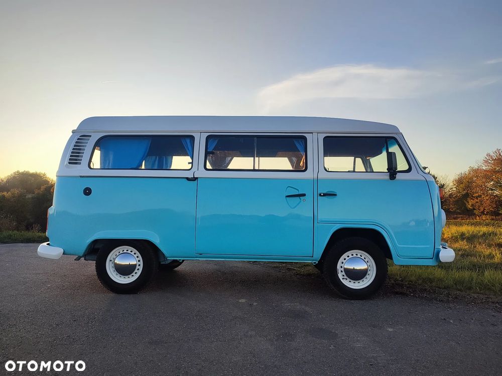 Volkswagen Transporter - 5