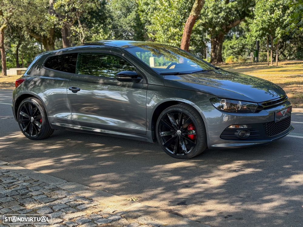 VW Scirocco 2.0 TDI GTS - 2