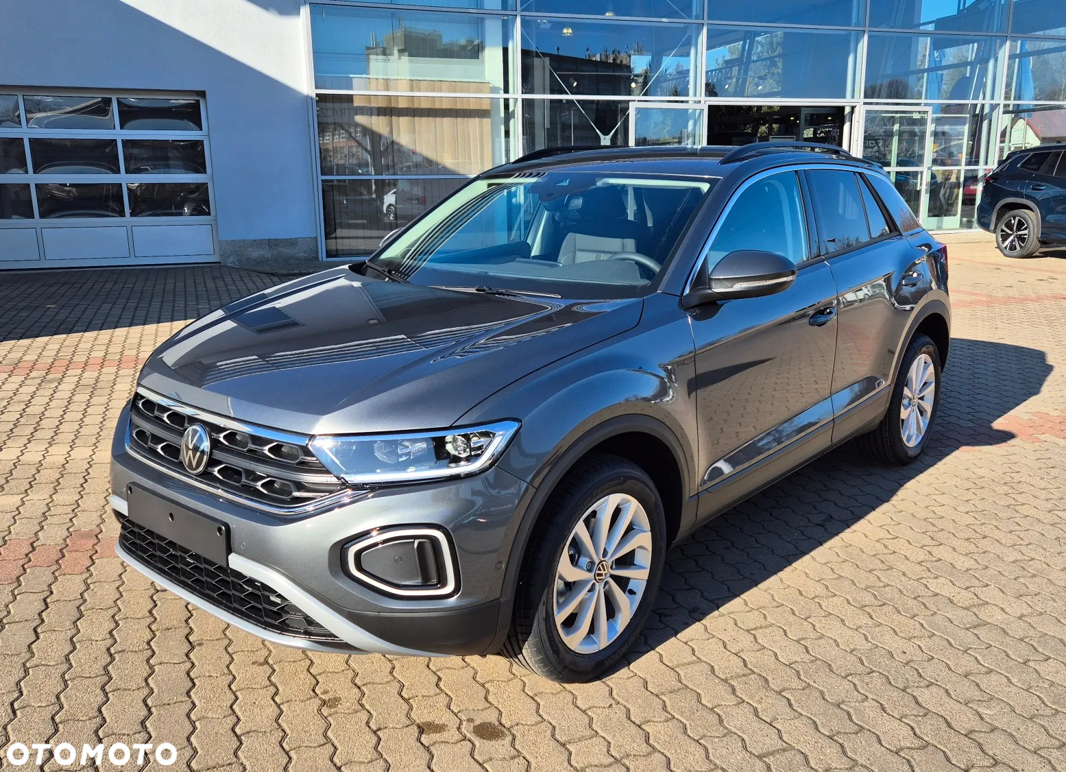 Volkswagen T-Roc 1.5 TSI Life DSG - 2