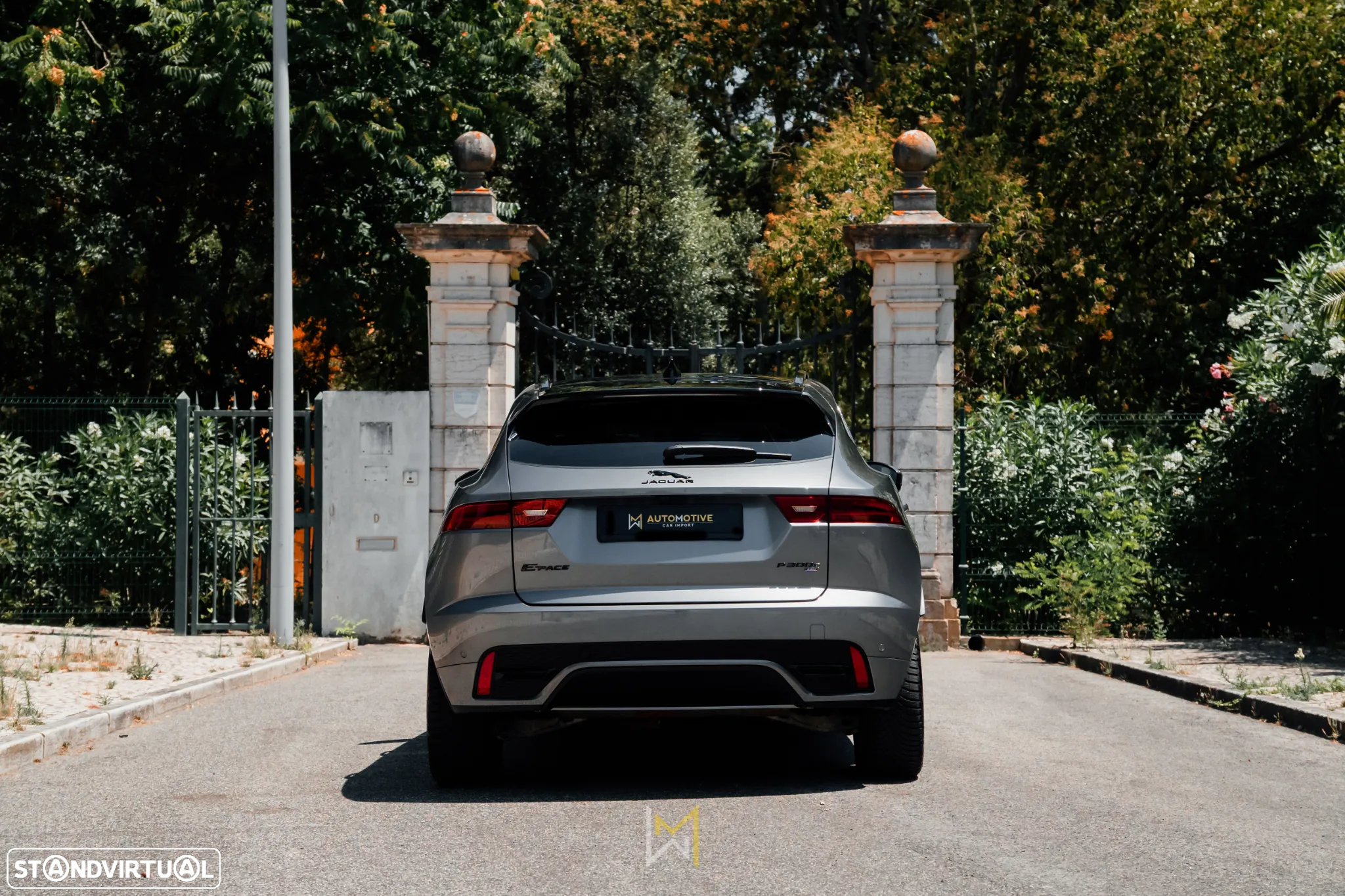 Jaguar E-Pace 1.5 P300e R-Dynamic SE AWD Aut. - 3