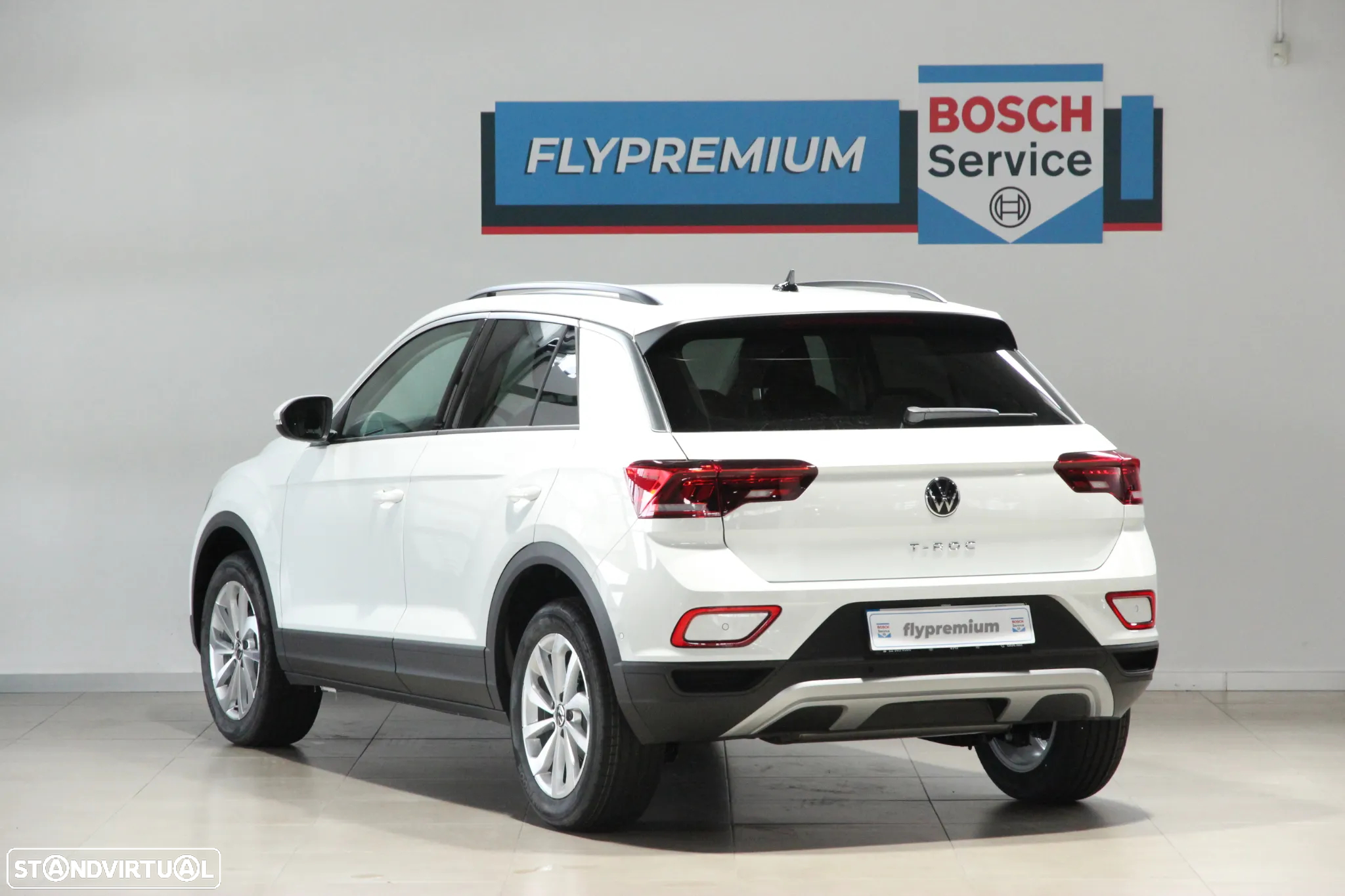 VW T-Roc 1.0 TSI Urban - 3