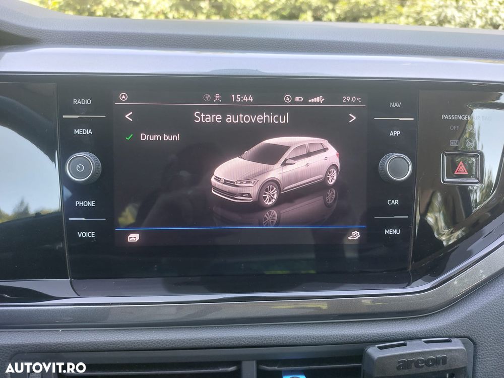 Volkswagen Polo 1.0 TSI DSG Style - 29
