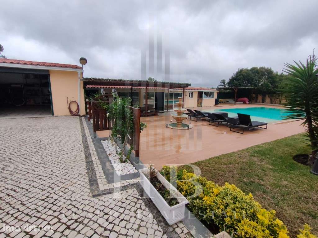 Quintinha com Moradia T3 e Piscina Terrugem | Sintra - Grande imagem: 2/60