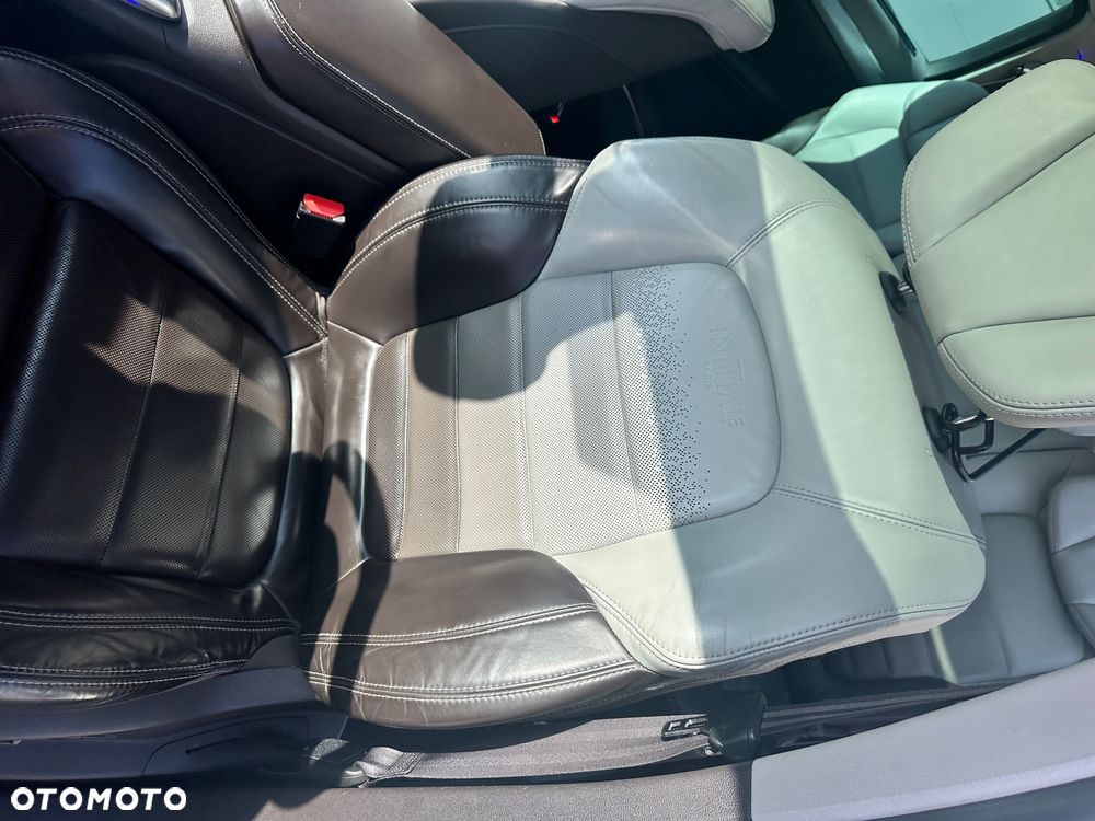 Renault Espace 1.6 dCi Energy Initiale Paris EDC - 10
