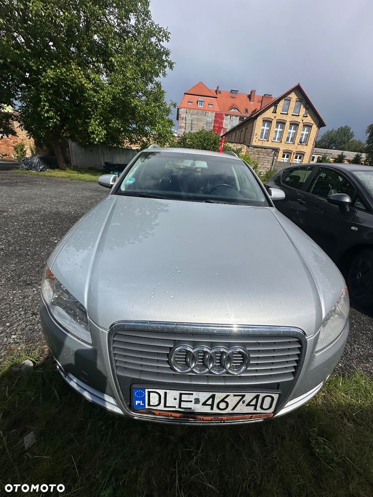 Audi A4 Avant 2.0 TDI DPF - 1