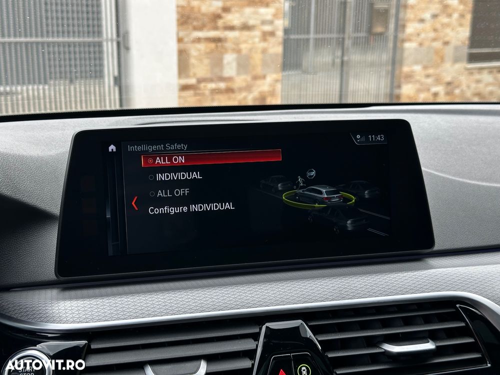 BMW Seria 5 520d Aut. M Sport Edition - 22