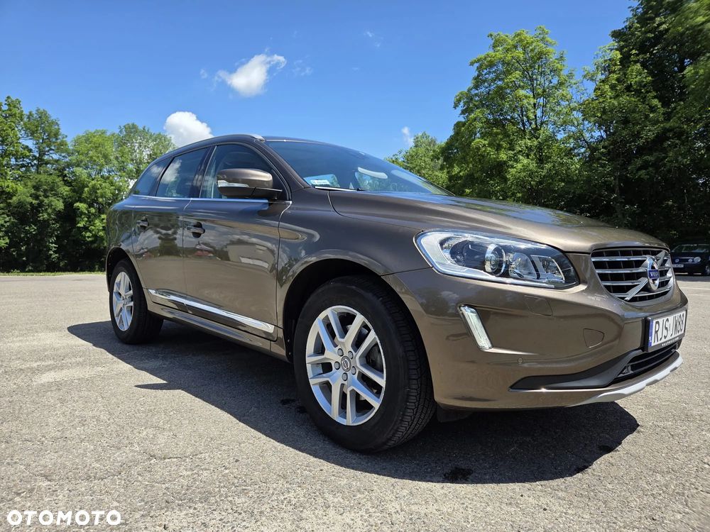 Volvo XC 60 - 4