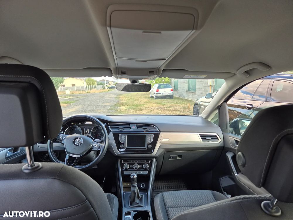 Volkswagen Touran 2.0 TDI SCR Comfortline - 7