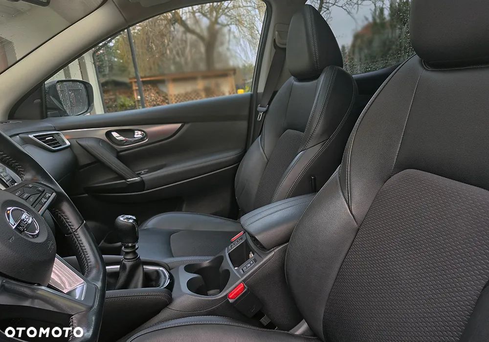 Nissan Qashqai 1.6 DIG-T Tekna - 5