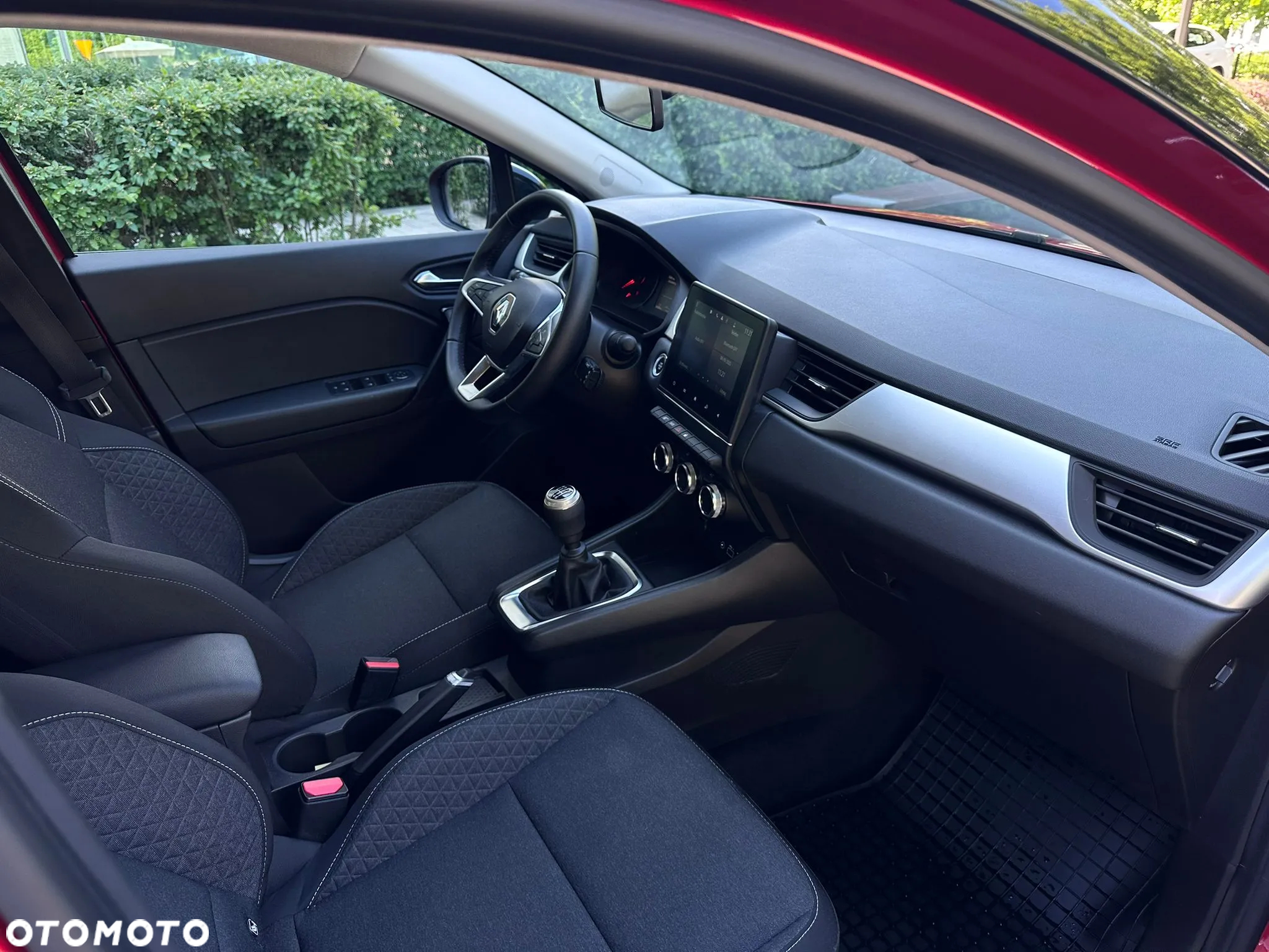 Renault Captur 1.0 TCe Equilibre - 12