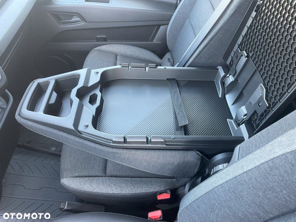 Nissan Interstar - 16