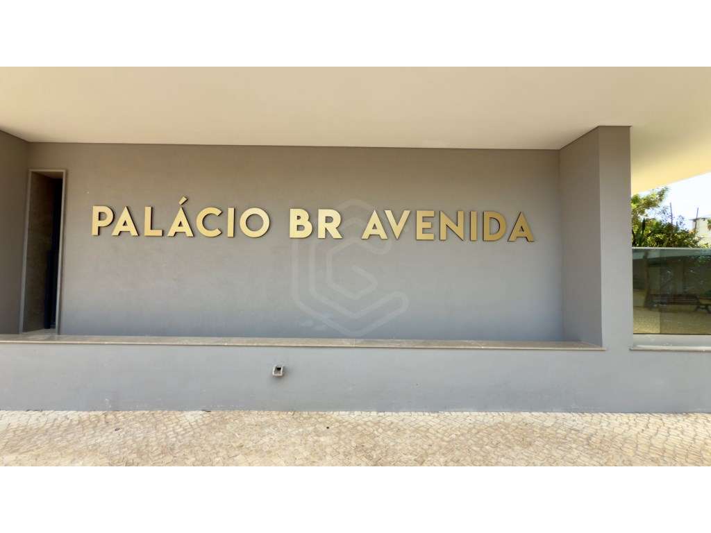 T2 com piscina na cobertura e amplo terraço e vista serra, Faro, Al... - Grande imagem: 4/30