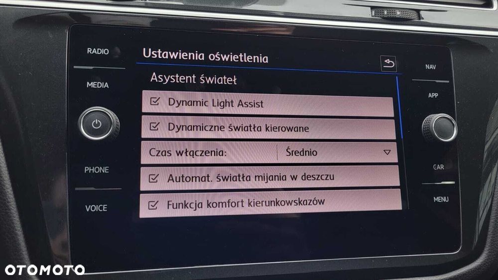 Volkswagen Tiguan - 28