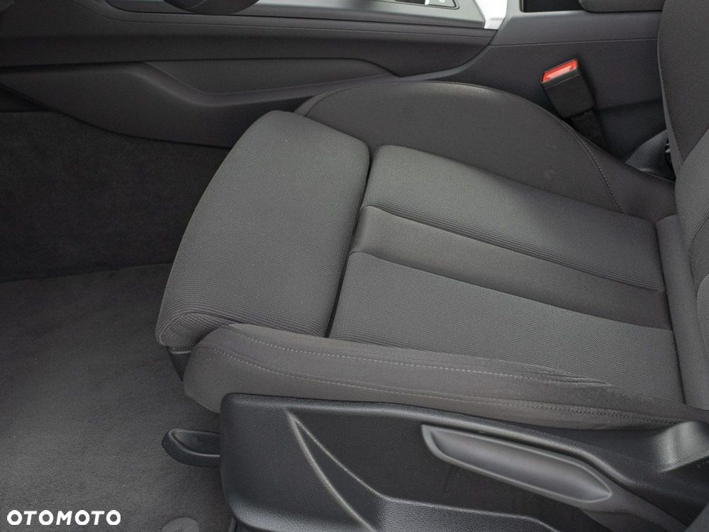 Audi A4 Avant 35 TFSI mHEV S tronic - 14