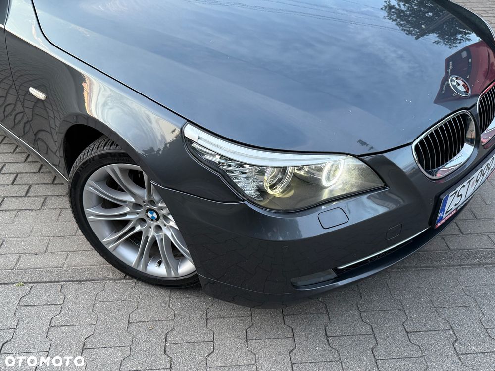 BMW Seria 5 523i Edition Exclusive - 9