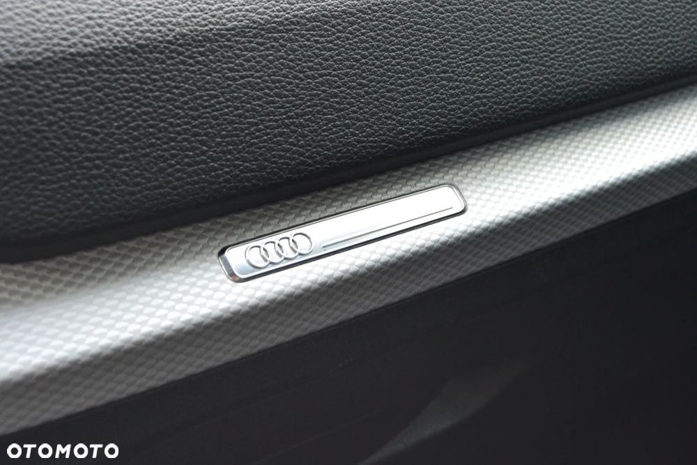 Audi Q2 30 TFSI Advanced - 38