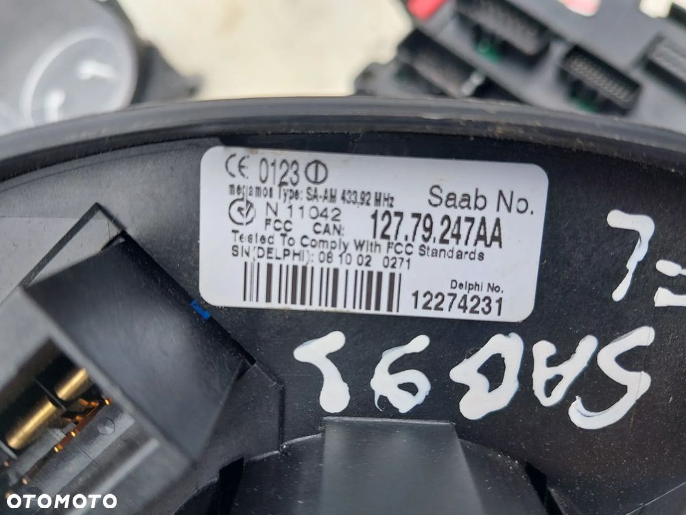 Zestaw startowy silnika Saab 9-3 93 II ver2 Lift 1.9 TiD Diesel AUTOMAT skrzynia 55566420 sterownik silnika 0281014551 manetki CIM 127.79.247AA stacyjka 11173900 Temic 12843162 zegary moduł komfortu - 3