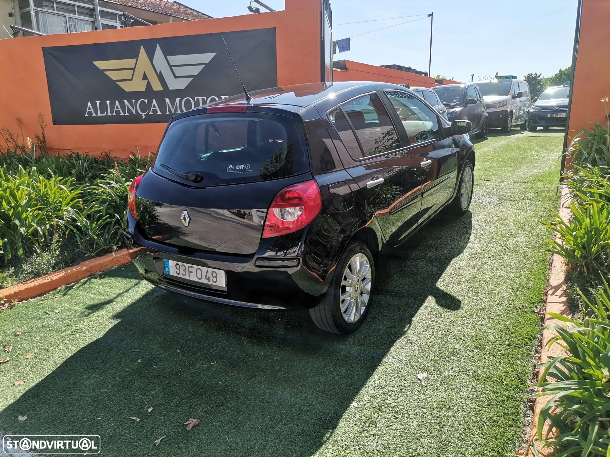 Renault Clio 1.5 dCi Dynamique S - 3