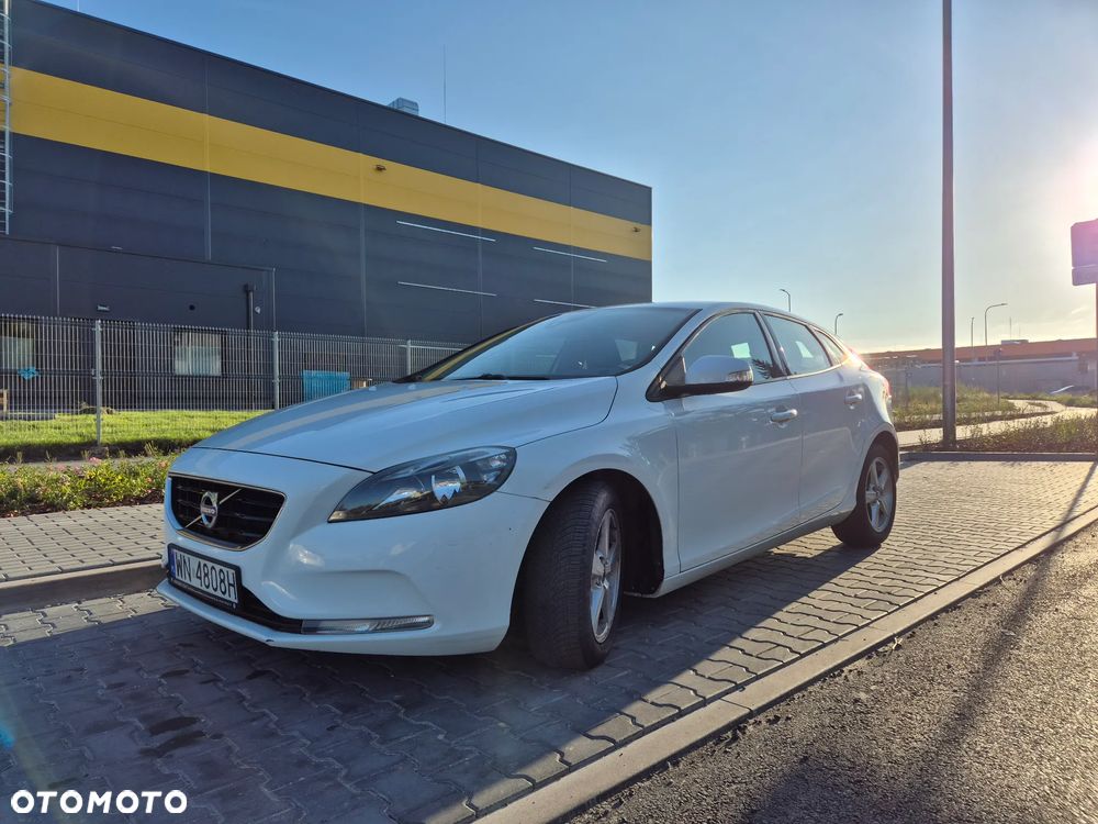Volvo V40 - 2