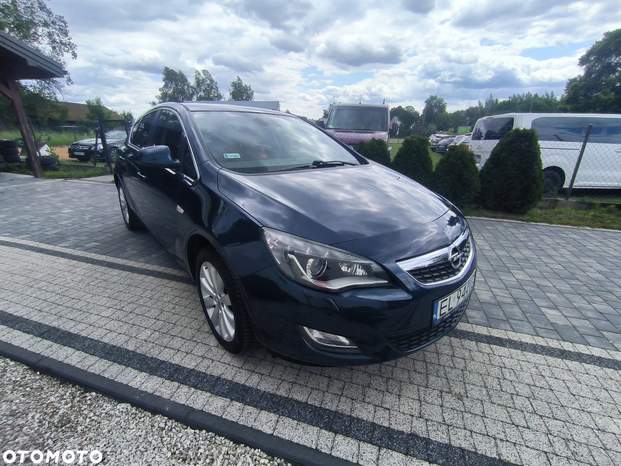 Opel Astra 1.4 Turbo Cosmo - 2