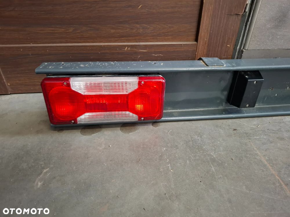 Belka tył zderzak lampy Iveco Daily 2016 rok 3,0 HPI nr 500332454KB - 3