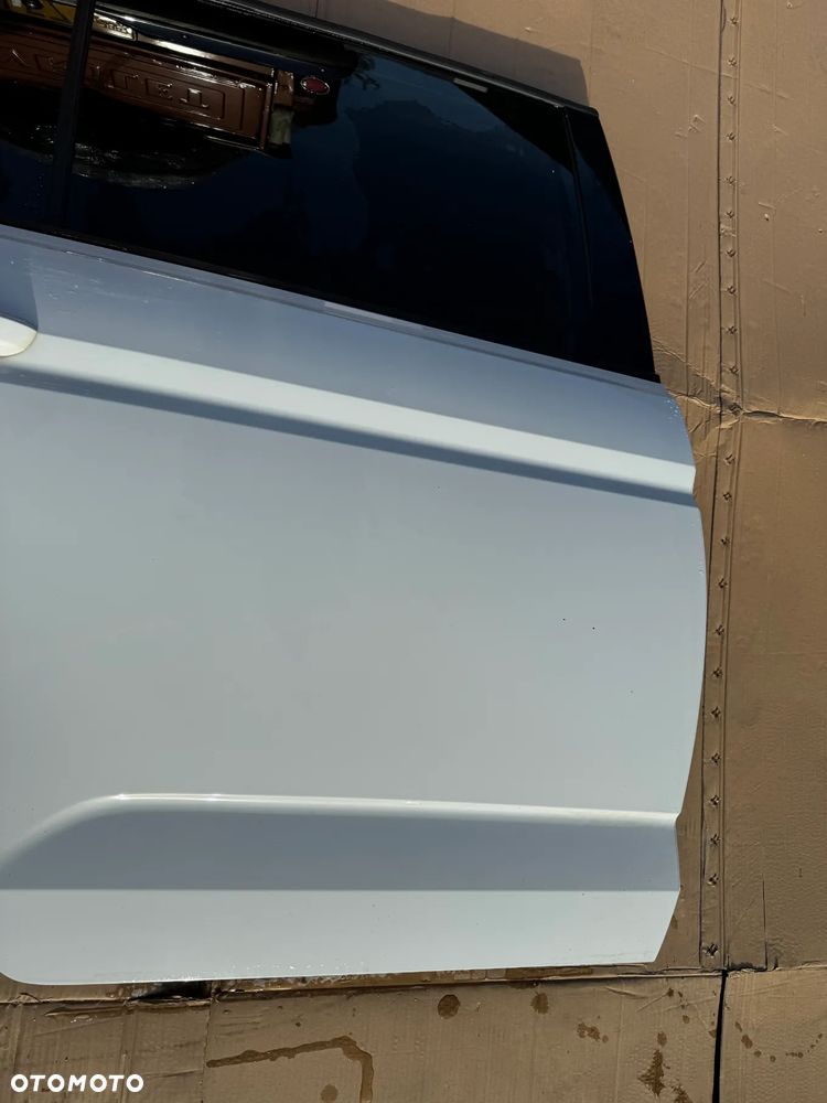 VW Touran 5ta drzwi prawe tył tylne L0K1 - 6