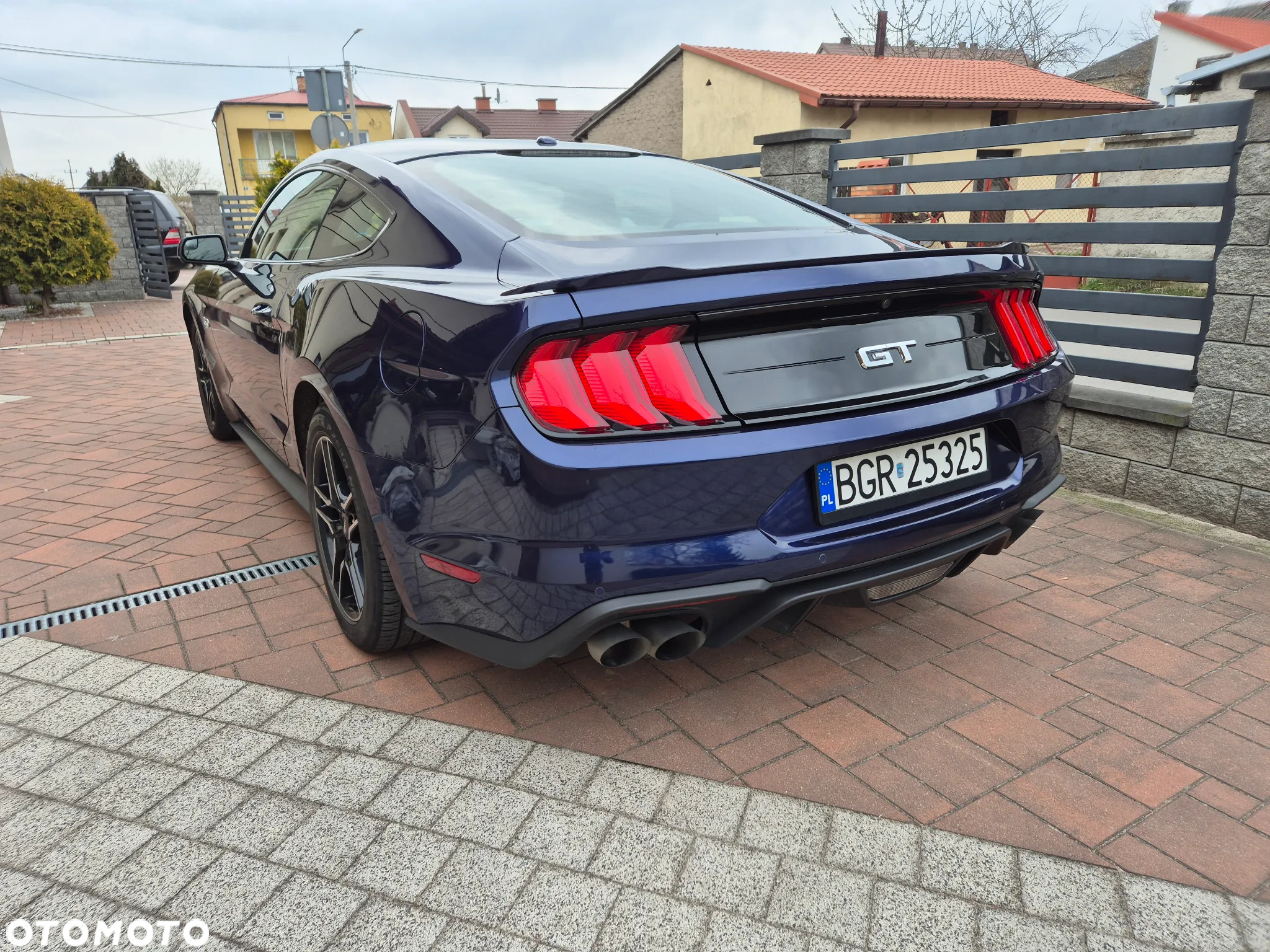 Ford Mustang 5.0 V8 GT - 2