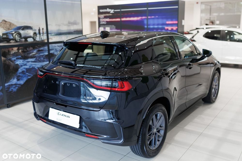 Lexus LBX 1.5 Hybrid - 15
