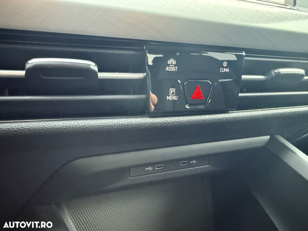 Volkswagen Golf 1.5 eTSI OPF DSG Life - 39