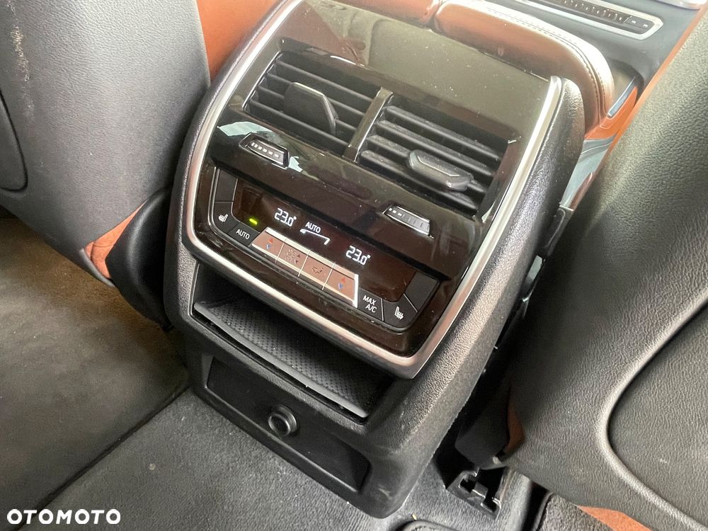BMW X5 xDrive30d xLine - 17