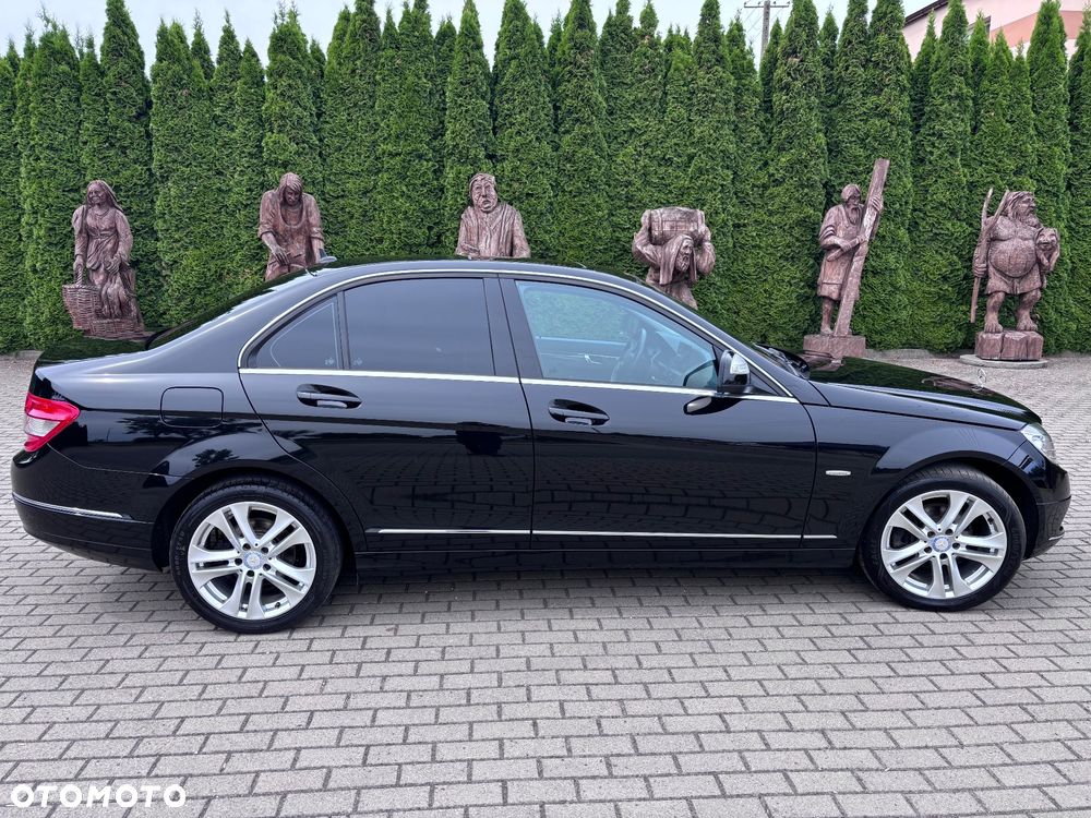 Mercedes-Benz Klasa C 180 Kompressor Automatik BlueEFFICIENCY - 14