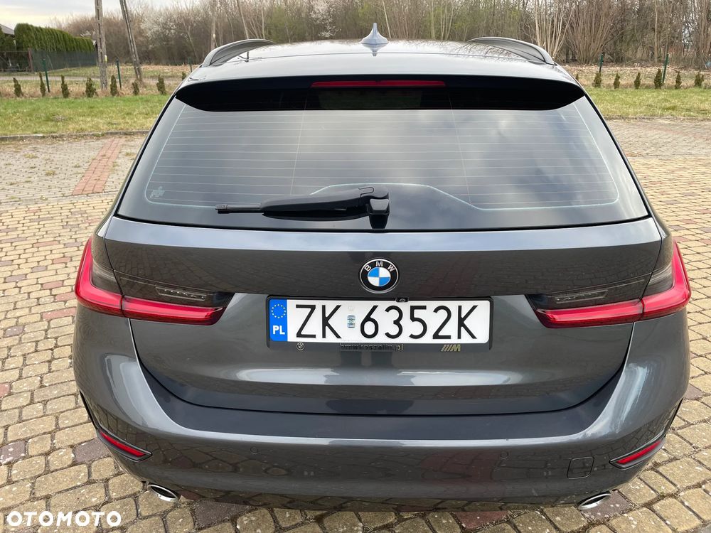 BMW Seria 3 320d - 8