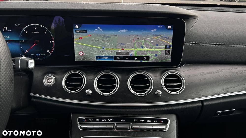 Mercedes-Benz Klasa E 220 d 4-Matic AMG - 18