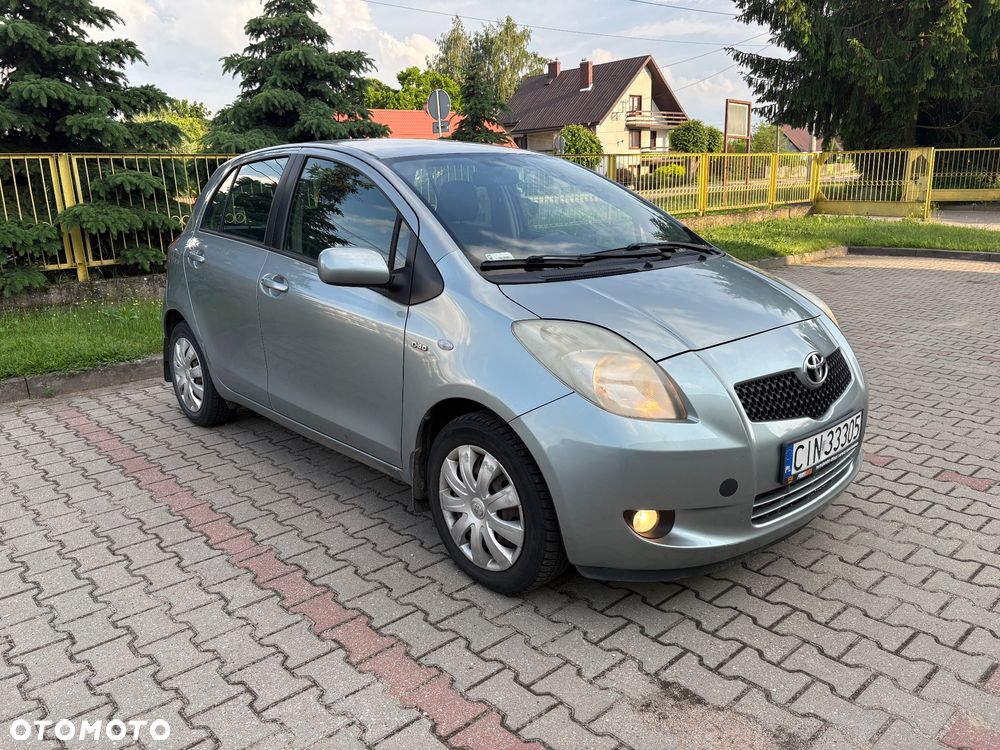 Toyota Yaris 1.4 D-4D Luna - 2