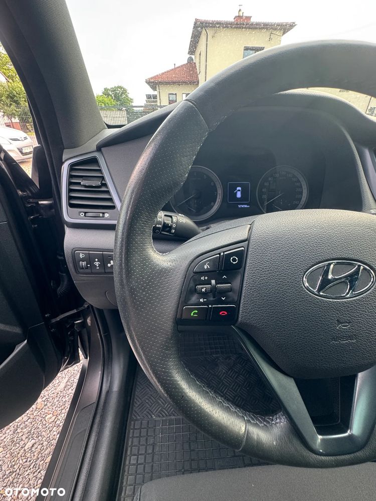 Hyundai Tucson blue 1.6 GDi 2WD Passion - 16