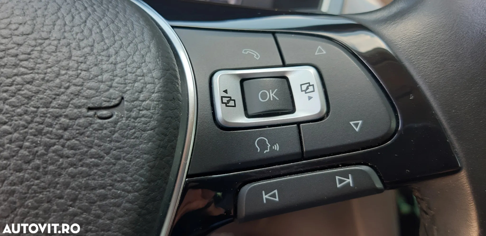 Volkswagen Passat Variant 2.0 TDI DSG 4Motion Highline - 17