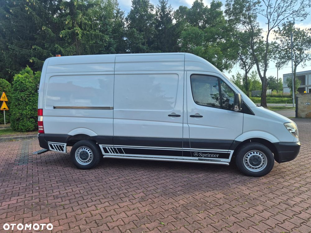 Mercedes-Benz Sprinter - 18