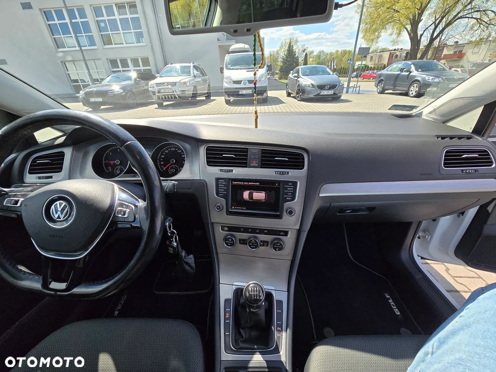 Volkswagen Golf 1.6 TDI 4Motion BlueMotion Technology Comfortline - 12
