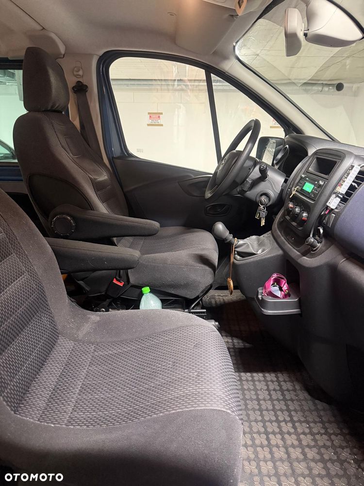 Opel Vivaro - 16