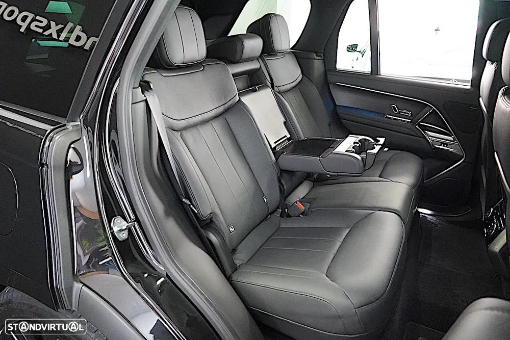 Land Rover Range Rover P440e Hybrid SE - 11