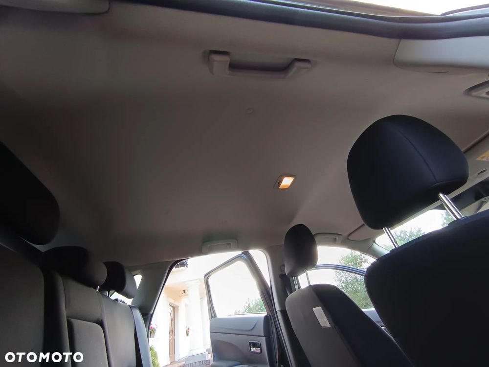 Mitsubishi ASX - 10