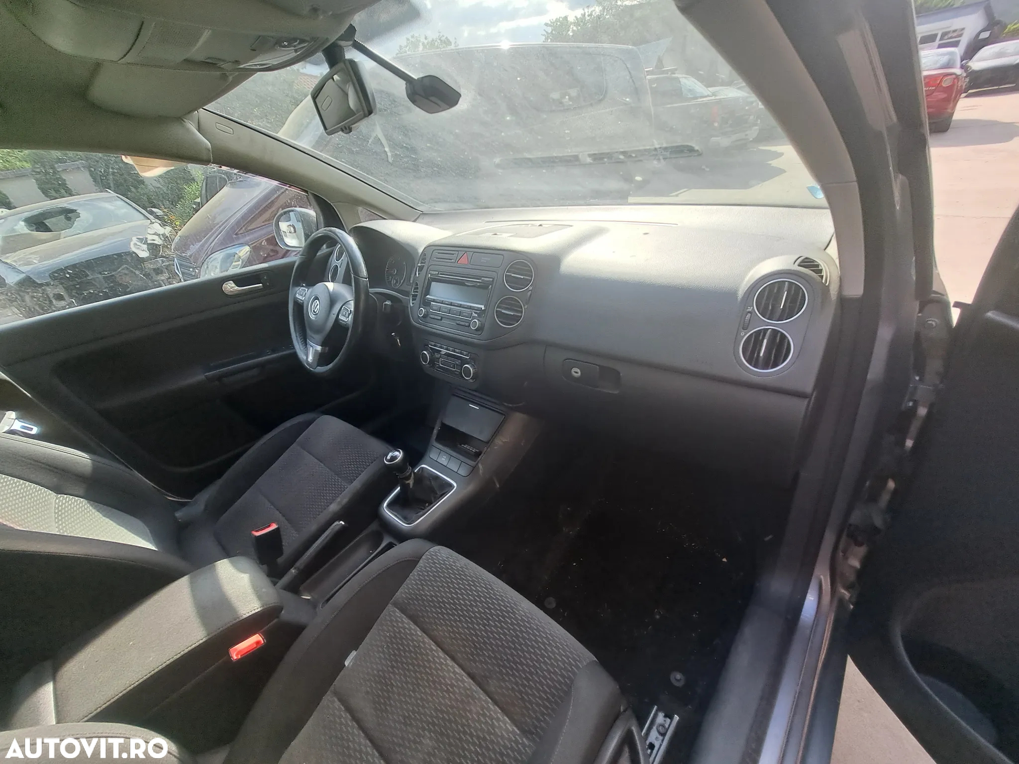 Dezmembram Volkswagen Golf 6 Plus 2.0 CBDC 2011 - 5