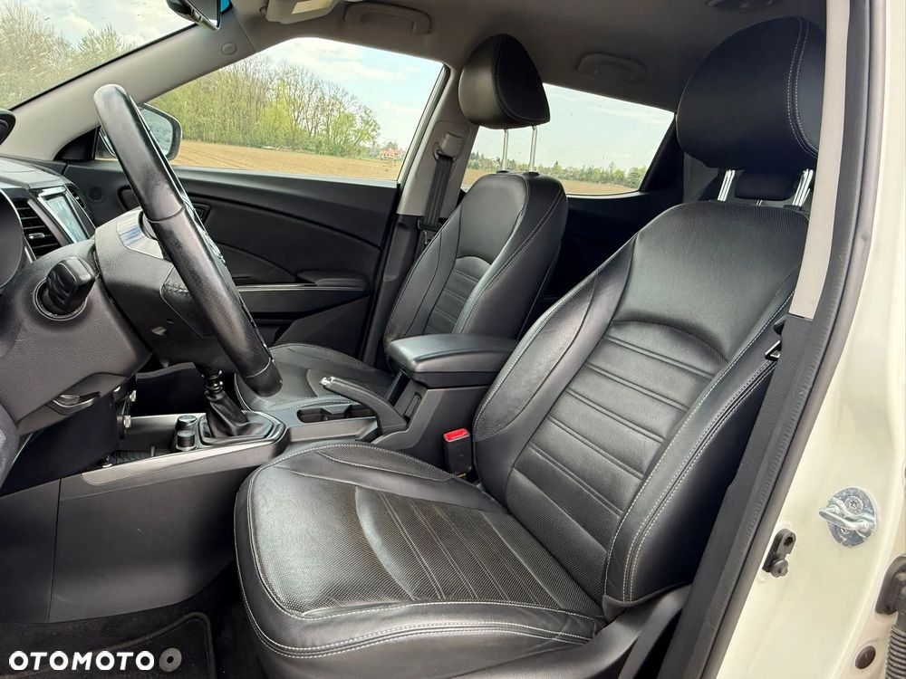 SsangYong/KGM XLV e-XDi 160 4WD Sapphire - 12
