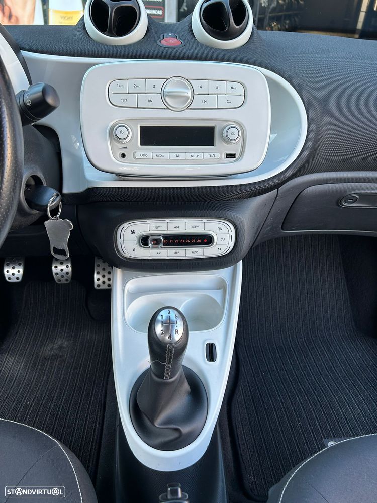 Smart ForTwo Coupé passion - 12