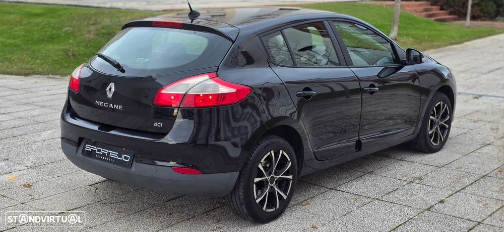 Renault Mégane ENERGY dCi 110 Start & Stop Paris Business - 4